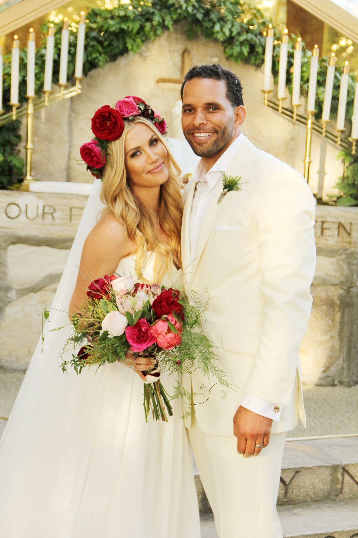Willa Ford and Ryan Nece got married on October 8, 2015